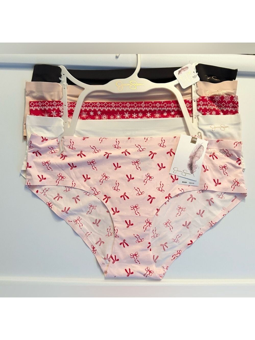 Jessica Simpson 5 Pairs of Women’s Hipsters Panties Red Black XL NWT